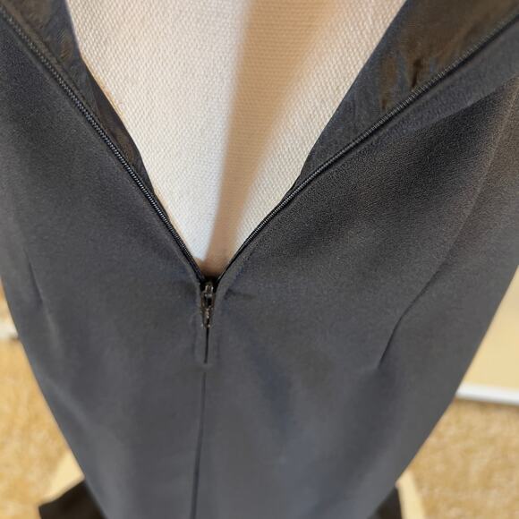 Faviana New York women's size 5/6 little black dress, sexy, sleek, cocktail 2537 - Picture 5 of 9